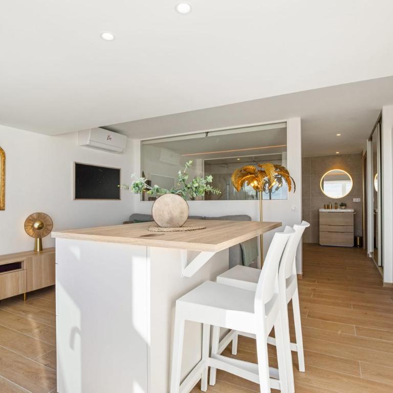 La Douce Folie Apartamento de lujo con terraza en Pueblo Naturista - Apartamento - 3