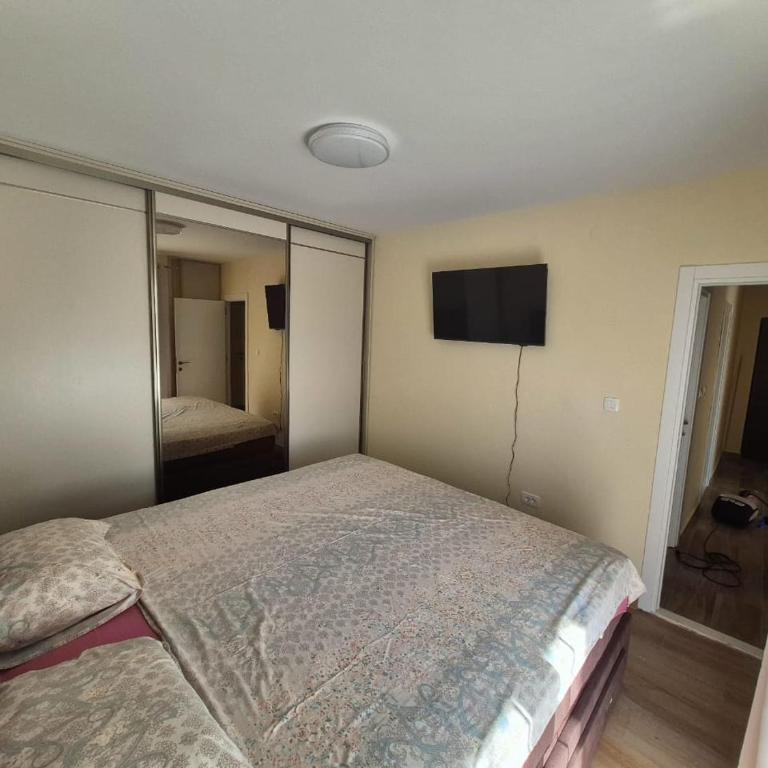 Ksenija - Two-Bedroom Apartment - 8