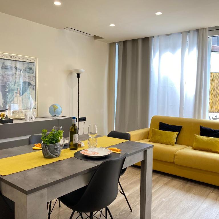 PIRAMIDE Romantic Home - Appartamento con 1 Camera da Letto - 23