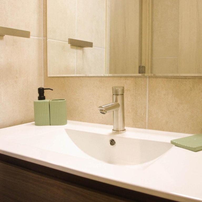 HOM I Hermoso Estudio a Estrenar en las Condes - Apartamento - 46