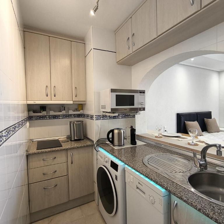 Marinasunbeach Estudio Paseo Juan Aparicio - One-Bedroom Apartment - 11