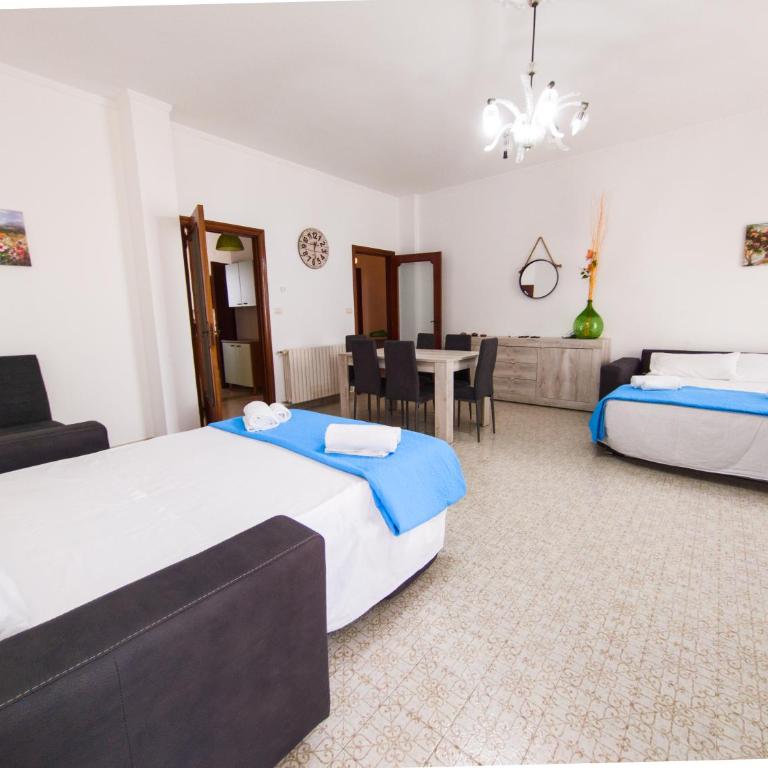 Casa Patrizia - a due passi dal mare - Appartamento con 2 Camere da Letto - 52