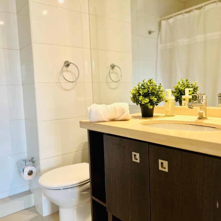 Moderno a pasos de Parque Arauco - Apartamento de 2 dormitorios - 4