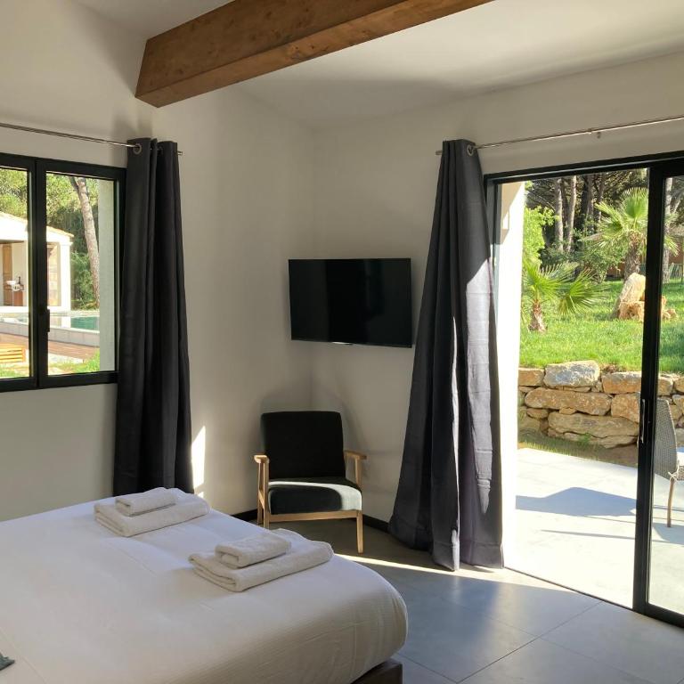 Loumar - Chambre Double avec Terrasse - 40