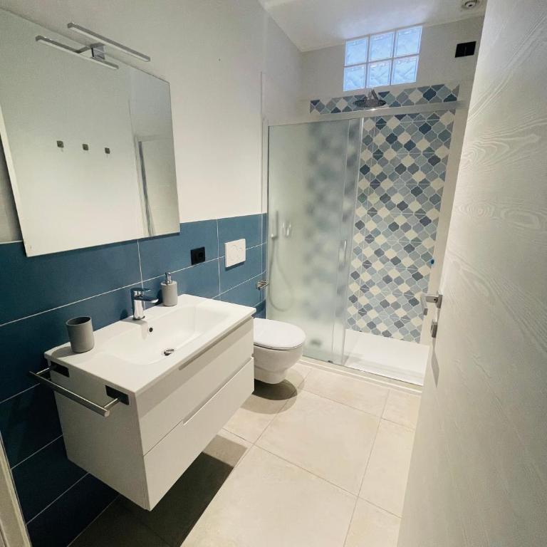 Teresa Apartment & Room - Superior One-Bedroom Apartment with Balcony - 10