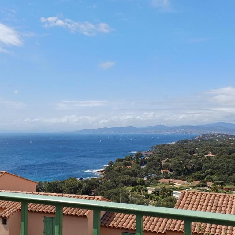 Tous à la piscine au BELVEDERE vue mer - Villa mit 2 Schlafzimmern - 17