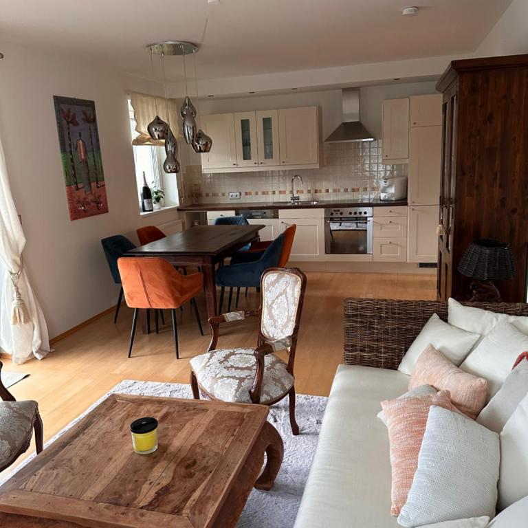 Seewohnung mit Terrasse - Apartment mit Seeblick - 13