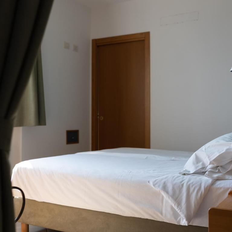 Hotel La Gioiosa - Junior Suite con Terrazza - 13