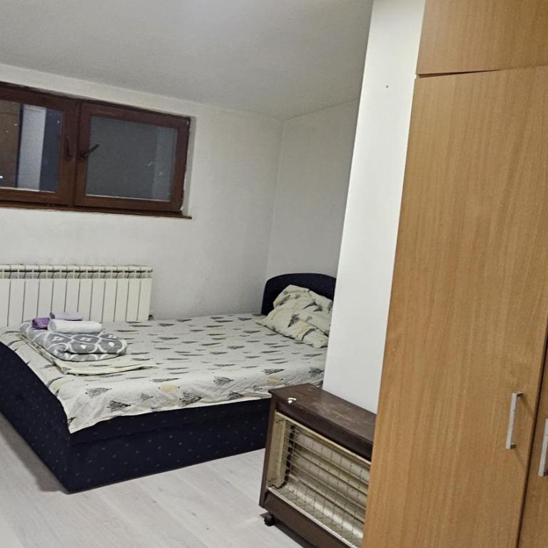 Idolina Apartment - Apartman sa 3 Spavaće Sobe i Balkonom - 34