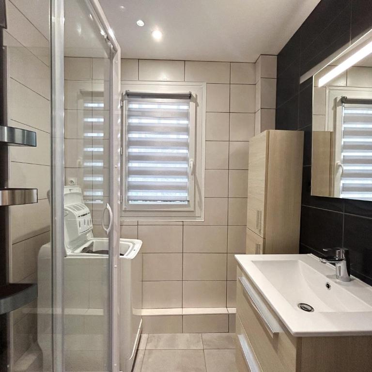 Charmant cocon avec terrasse en RDC proche plage - Apartment mit 2 Schlafzimmern - 5