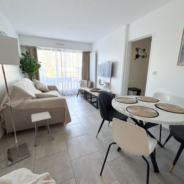 Charmant cocon avec terrasse en RDC proche plage - Apartment mit 2 Schlafzimmern - 6