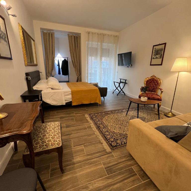Trastevere10 - Appartamento con 2 Camere da Letto e Balcone - 34