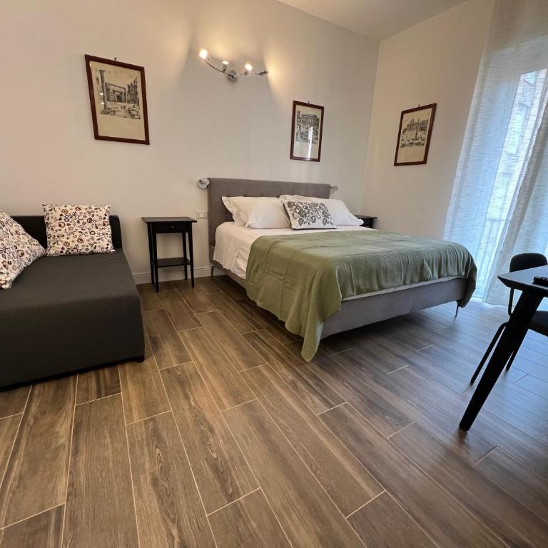 Trastevere10 - Appartamento con 2 Camere da Letto e Balcone - 36