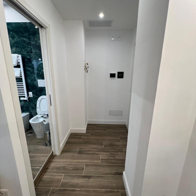 Trastevere10 - Appartamento con 2 Camere da Letto e Balcone - 67