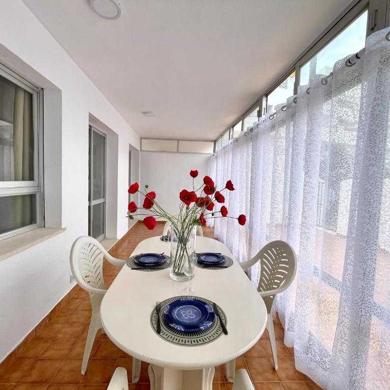 Beach Retreat 2 BR Apartment - Apartamento de 2 dormitorios con vistas al mar - 11
