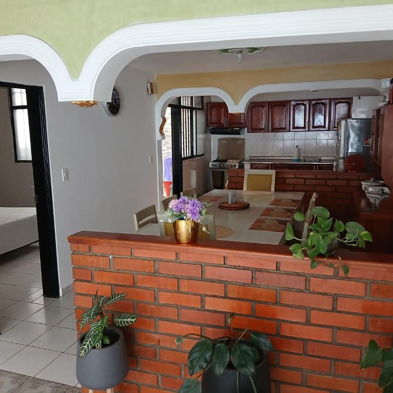 Casa Completa 3 pisos - Casa de 6 dormitorios - 1