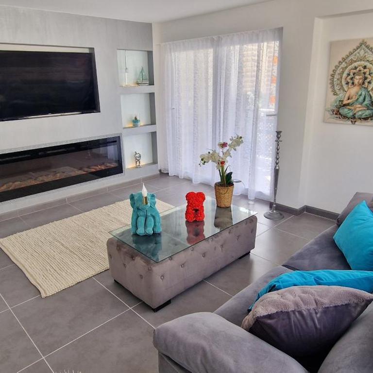 Apartament Paradiso,500m PLAYA LEVANTE BEACH - Three-Bedroom Apartment - 12