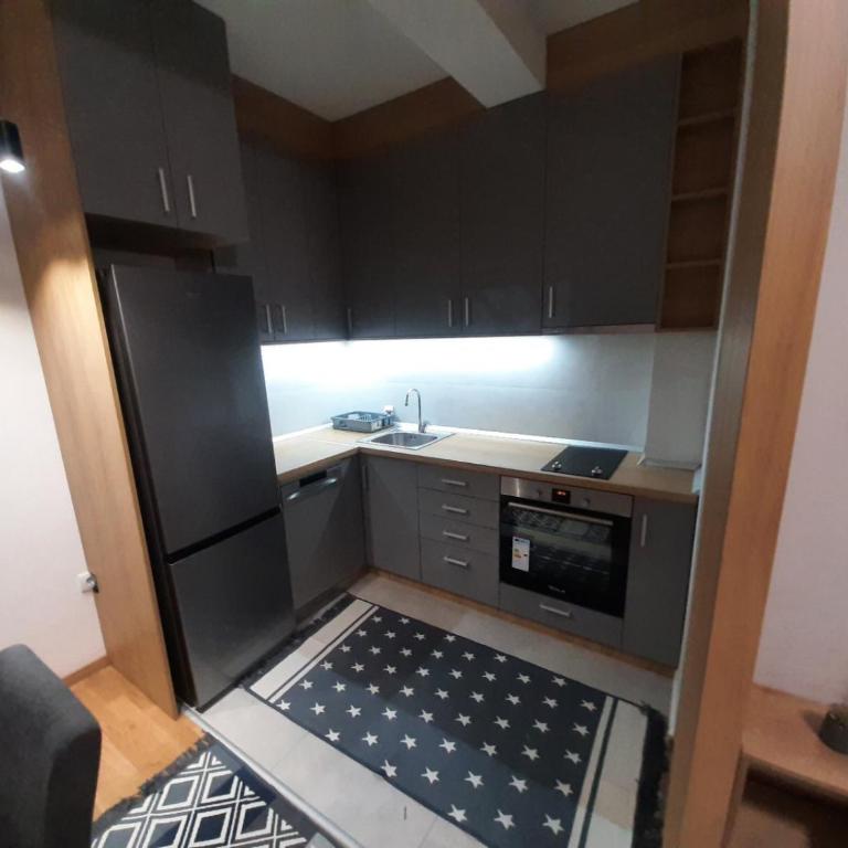 Apartman Beograd Mir i Komfor - Two-Bedroom Apartment - 22