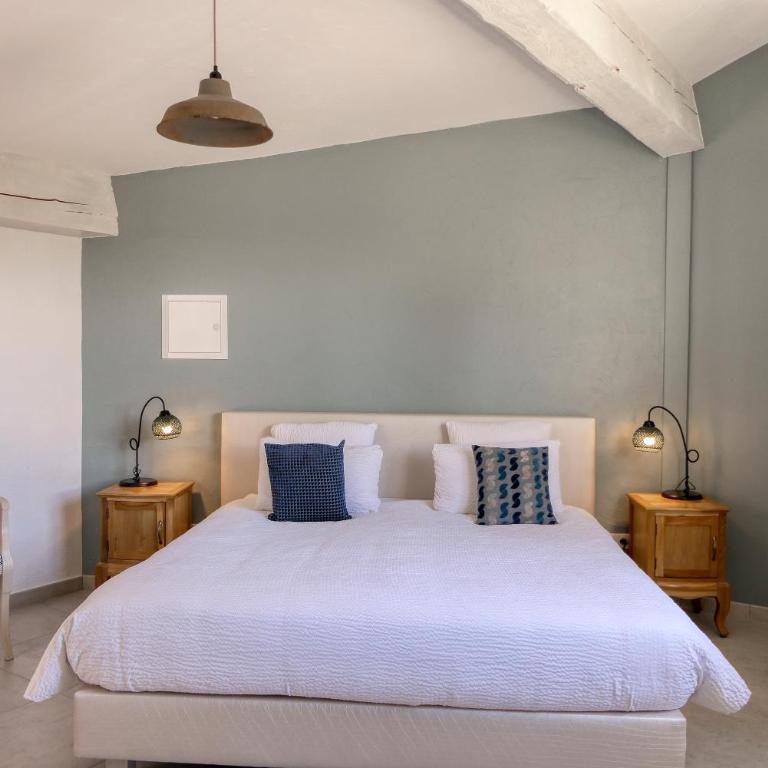 Les Chambres du Hameau , une Parenthèse Provençale - Habitación Doble Deluxe - 9