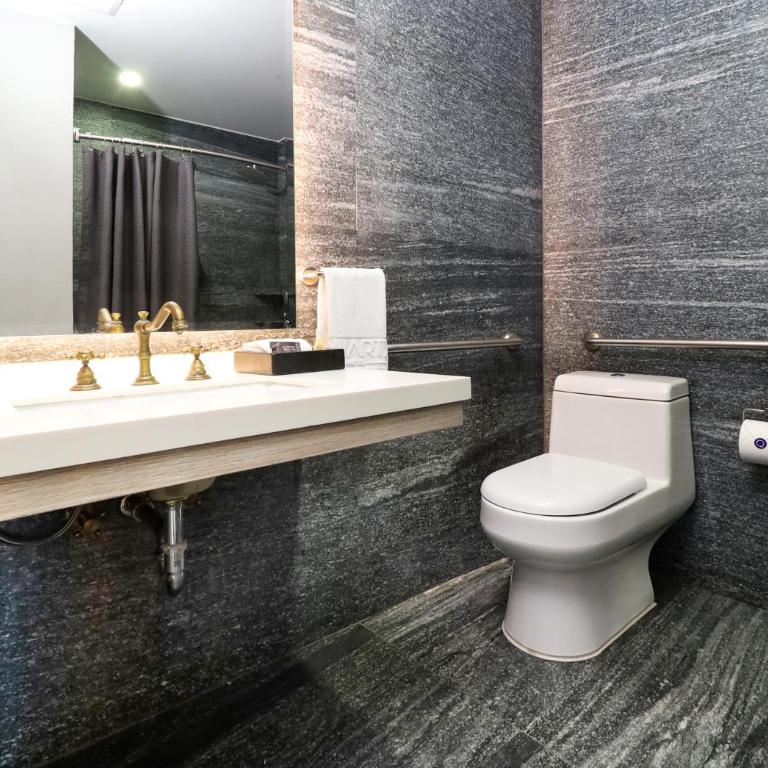QUARTZ HOTEL & SPA - Double Room - Disability Access - 17