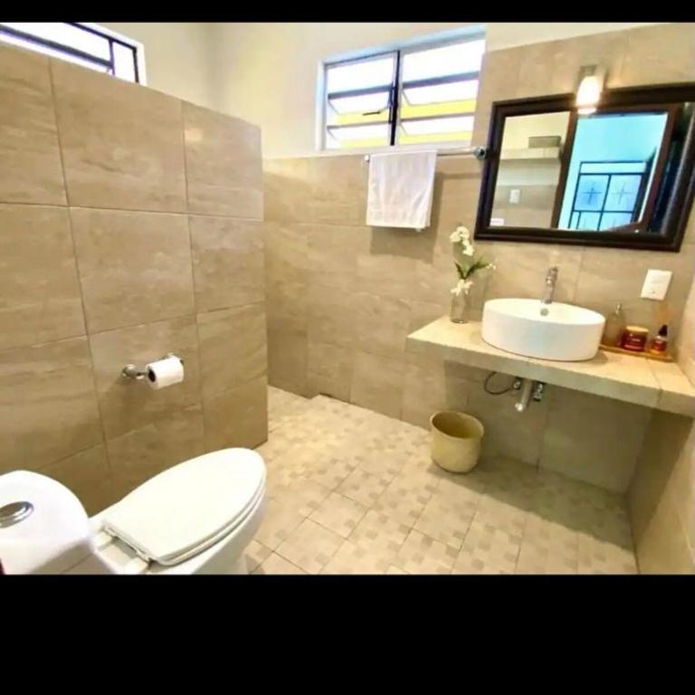 The Heart of Mérida - Four-Bedroom House - 6
