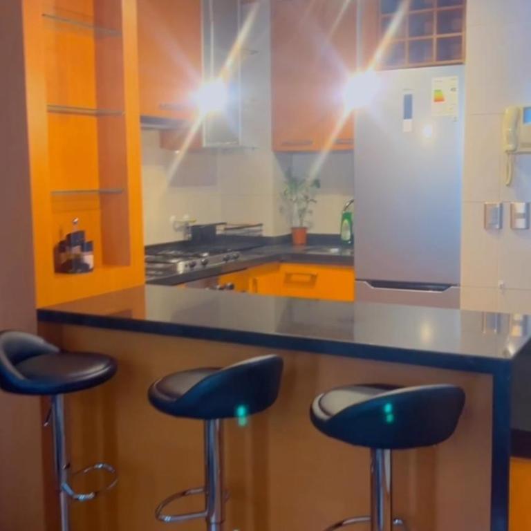 Las Condes, A Pasos del Metro Escuela Militar - Apartamento de 1 dormitorio - 3