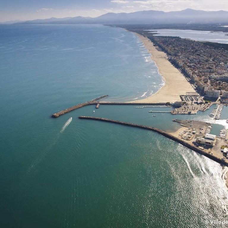Studio Cabine 4 Pers à 20m de la Plage - FR-1-833-3 - Appartement - 6