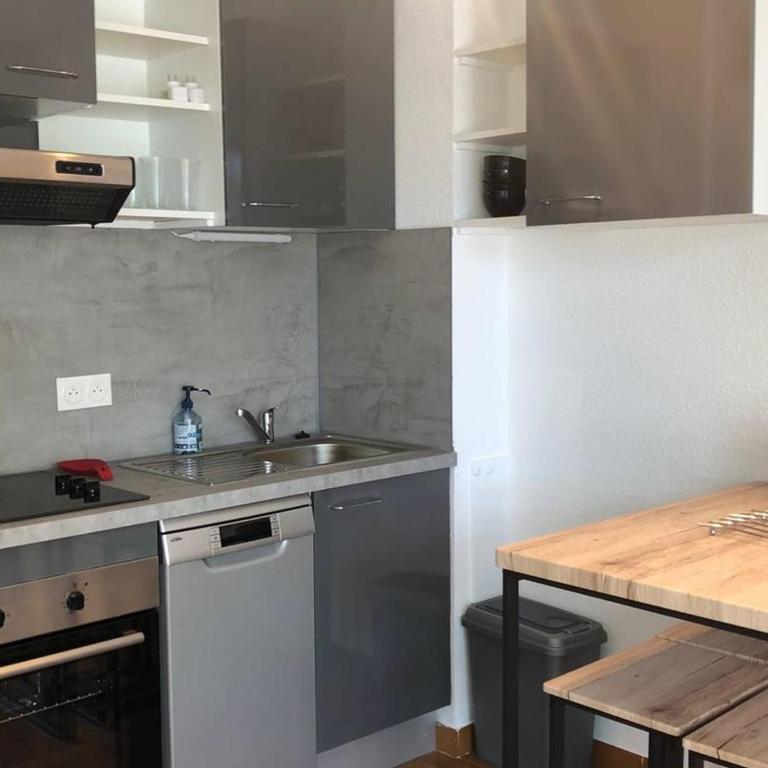 Studio Cosy avec Balcon, Animaux Acceptés, 4 Pers. - FR-1-833-22 - Studio - 7