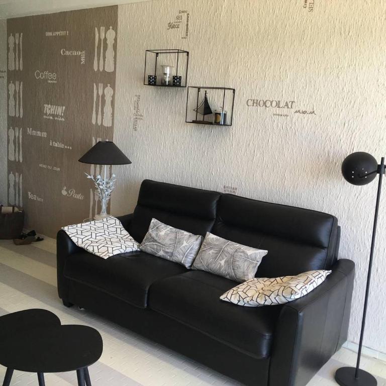 Magnifique T3 Climatisé avec Parking Canet-en-Roussillon - FR-1-833-10 - Appartement - 8