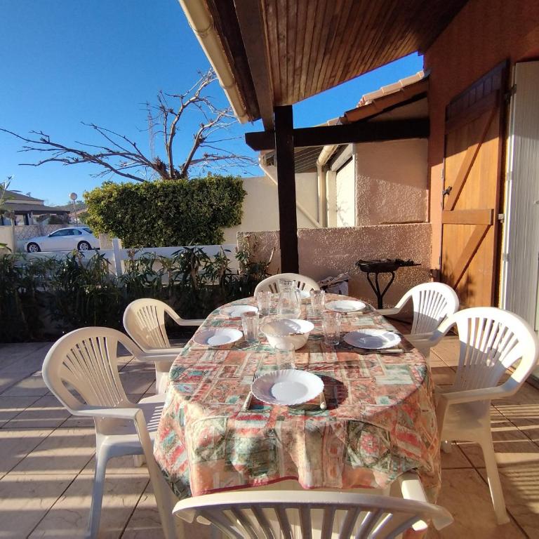 Villa T3 Mezzanine - Parking Privé - À 6 min de la plage - 6 pers. - Narbonne-Plage - FR-1-795-62 - Villa - 4