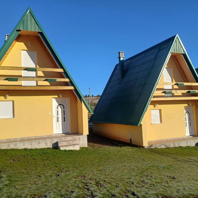 D&N place - Two-Bedroom House - 11