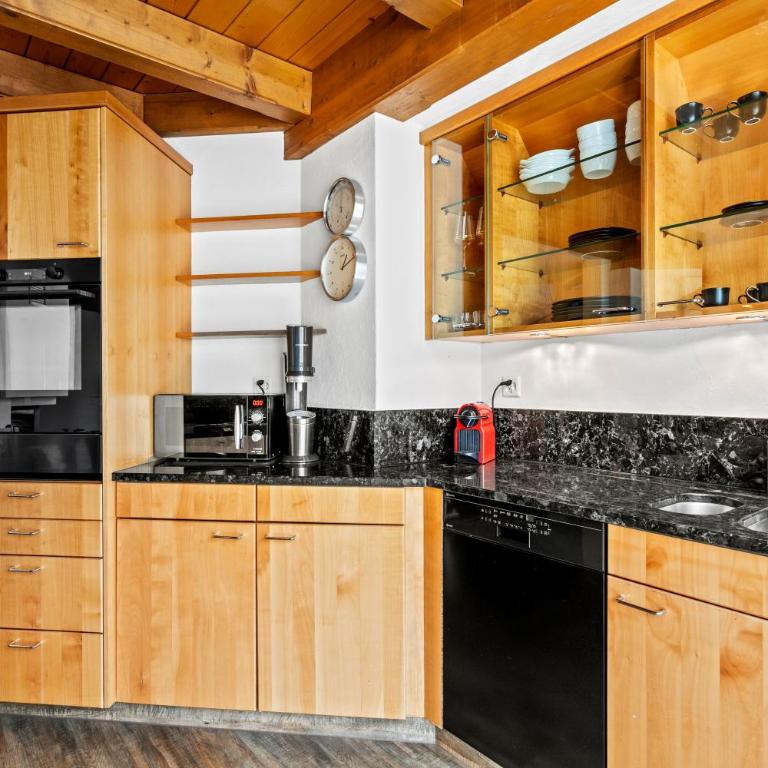A&Y Penthouse Engelberg - Apartamento de 2 dormitorios - 7