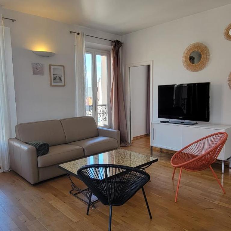 Spacious apartment, center, close to beach and train station - Appartamento con 3 Camere da Letto - 8