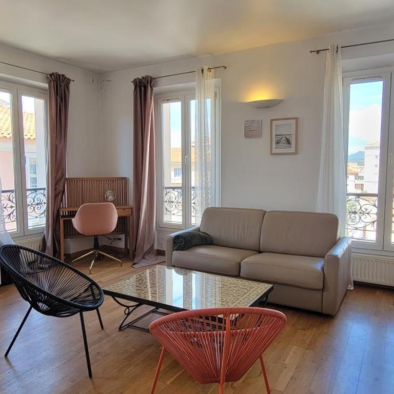 Spacious apartment, center, close to beach and train station - Appartamento con 3 Camere da Letto - 10