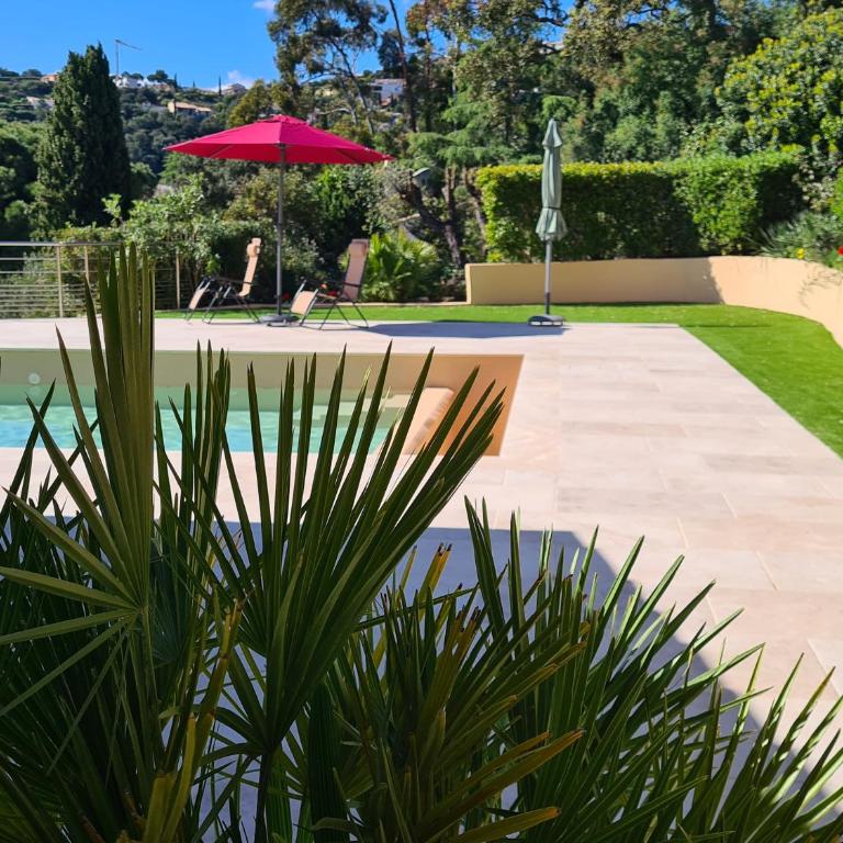 Lou Pei Magnifique vue mer Piscine chauffée 10x5m 5 ch 5sdb - Villa - 6