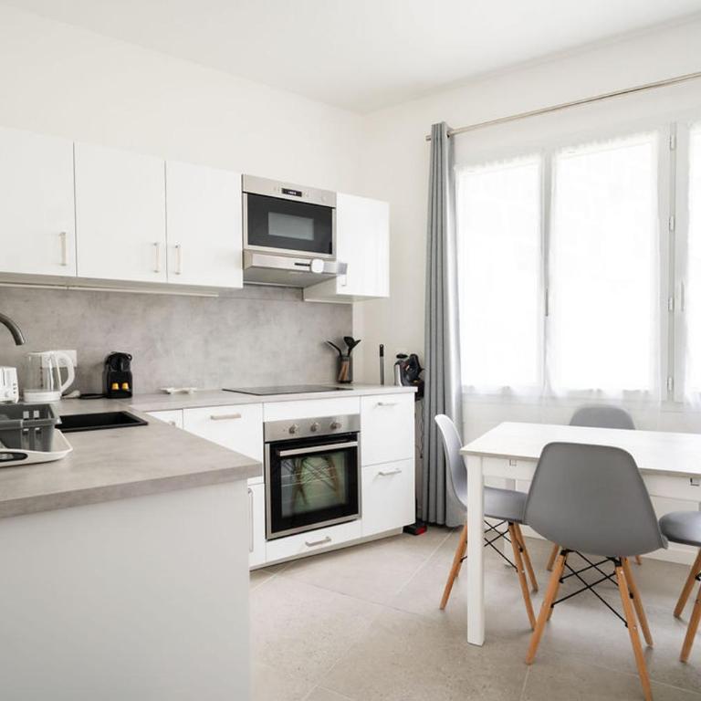 Bordeaux cosy home - Centre ville - proche Tourny - studios et T2 - Superior Studio - 15