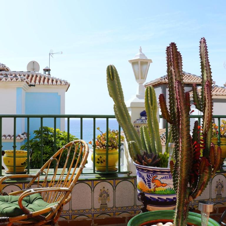 Charmigt hus med bästa läge i Torrox Costa - Casa de 3 dormitorios - 2