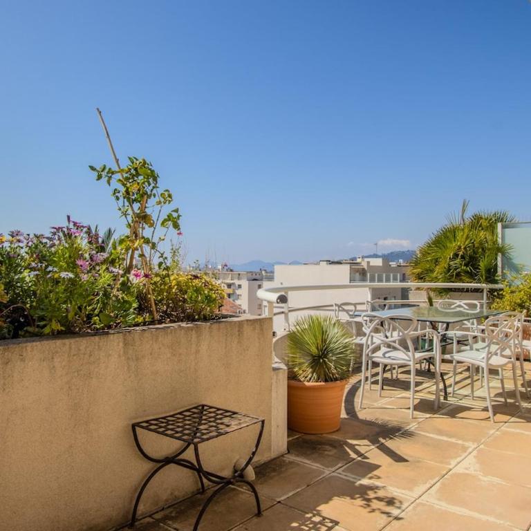 Juan les Pins appartement Rooftop, 2 chambres avec parking - Appartement 2 Chambres - 14
