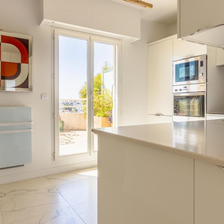 Juan les Pins appartement Rooftop, 2 chambres avec parking - Appartement 2 Chambres - 29