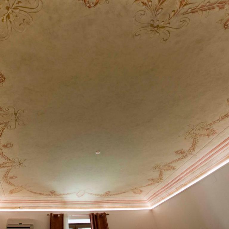 Massimo Rooms and suite - King Room with Spa Bath - 15