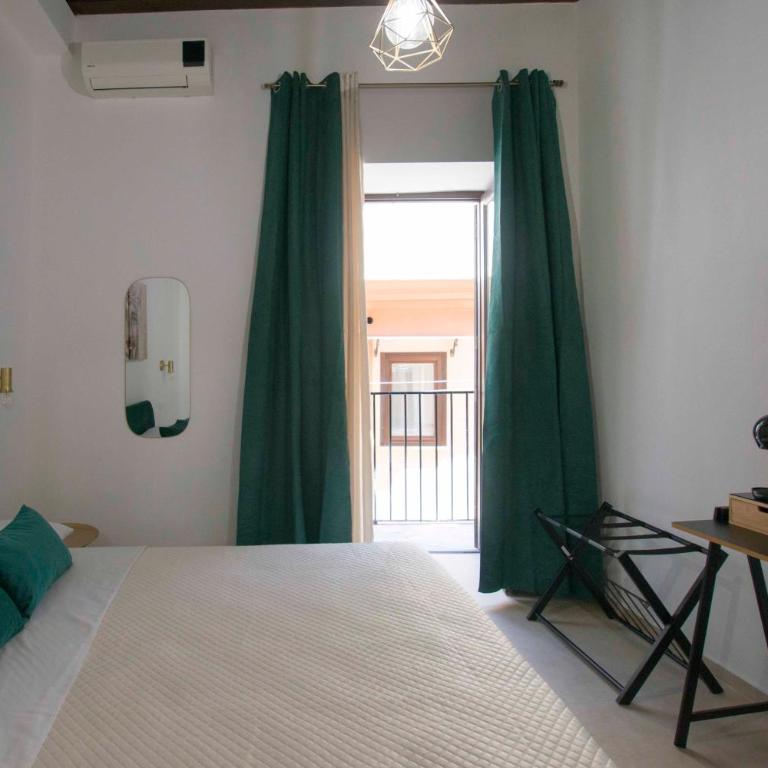 Massimo Rooms and suite - Standard Double Room - 5