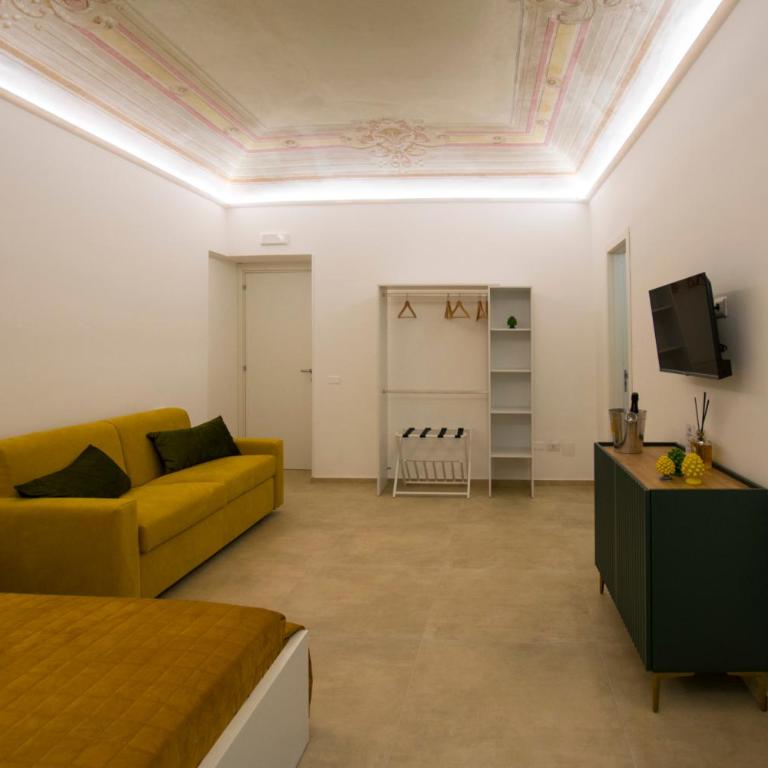Massimo Rooms and suite - Deluxe Double Room - 12