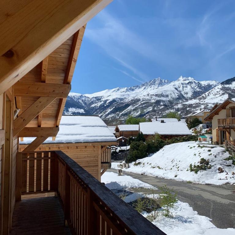 Chalet Danielle - Twin Room with Balcony - 1