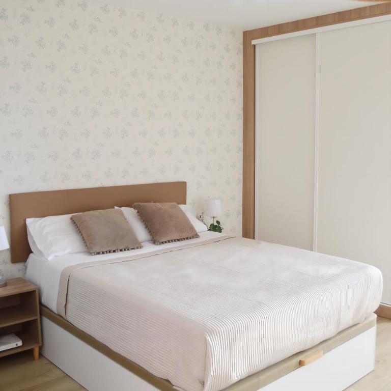 Sea View Studio Near Beach Pools Benalmádena - Studio with Sea View - 17