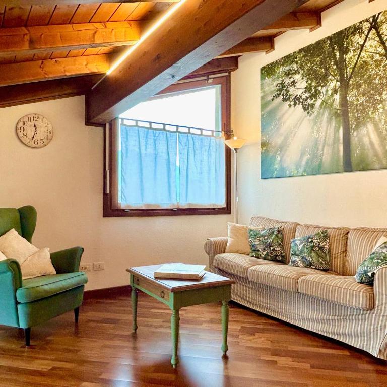 Casa Lory - Appartamento con 2 Camere da Letto e Vista Lago - 16