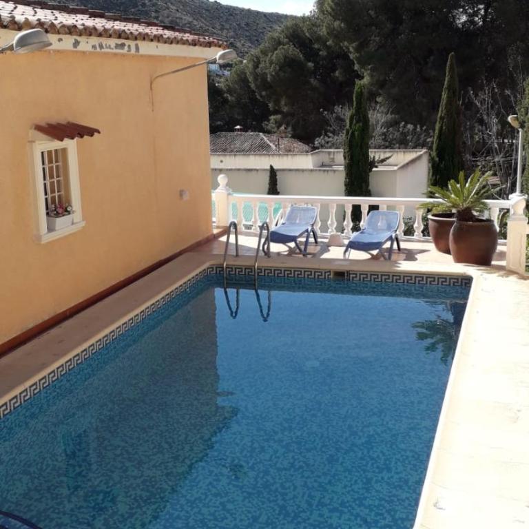 Apartamento en Moraira con piscina 100 m de la playa - Two-Bedroom Apartment - 53