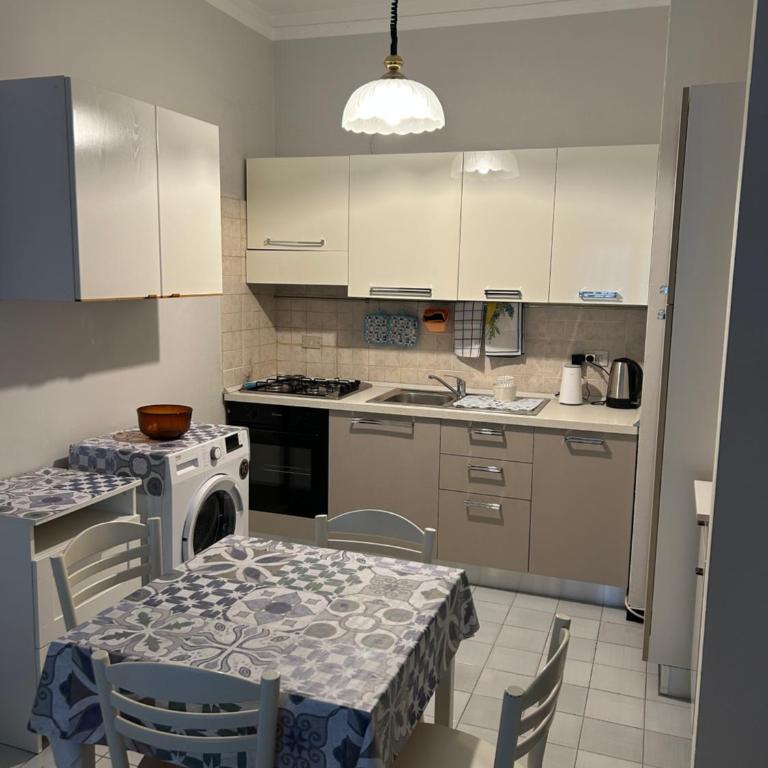 La Casa di Roby e Fede by PortofinoVacanze - Appartamento con 1 Camera da Letto - 4