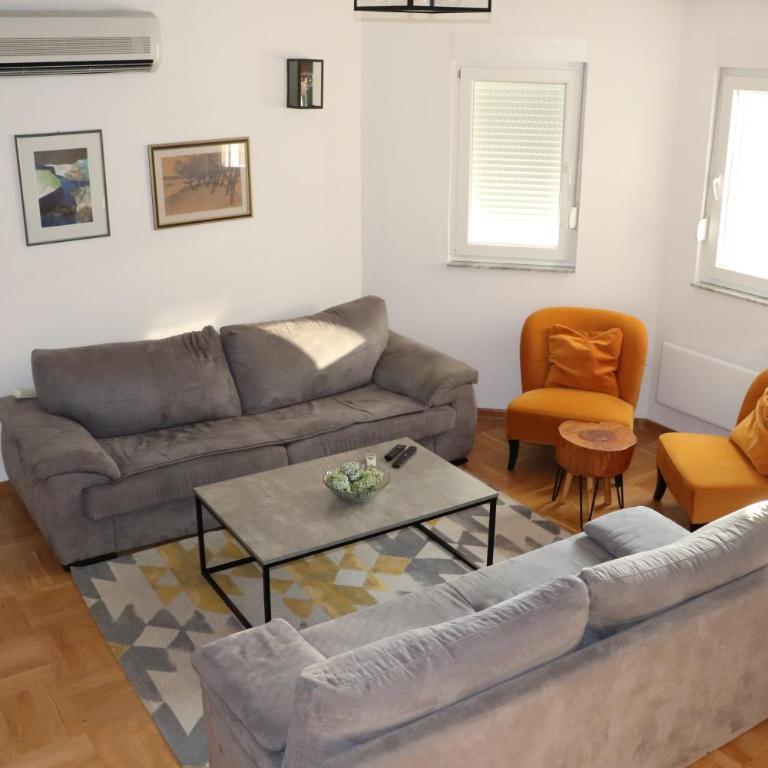 Villa Nirvana - Three-Bedroom Villa - 37