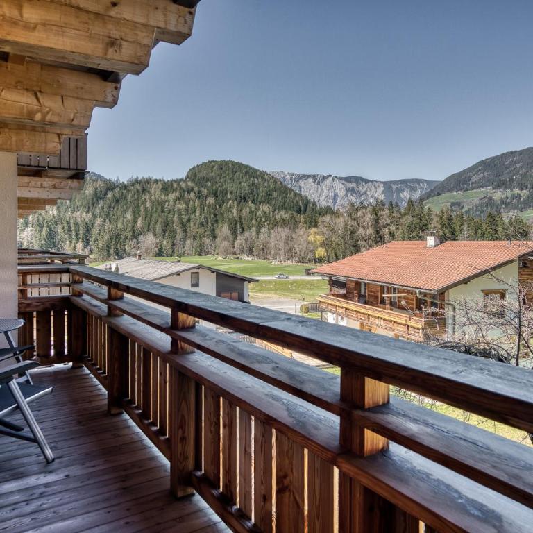 Hotel habicher hof - Your 4-Star Superior Wellness Hideaway - Deluxe Double Room with Balcony - 3