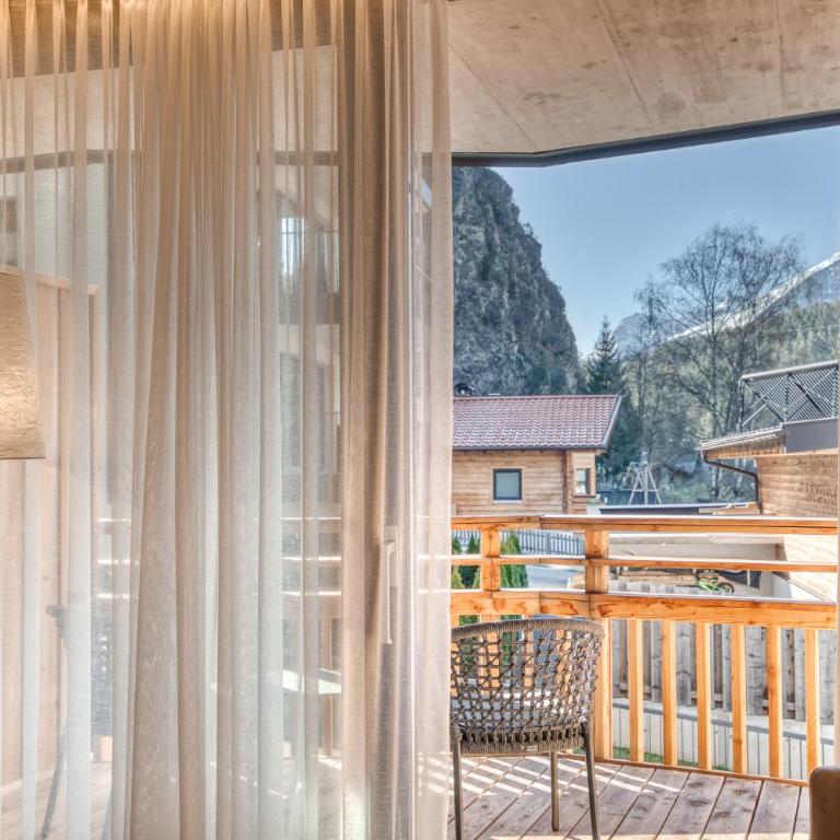 Hotel habicher hof - Your 4-Star Superior Wellness Hideaway - Suite with Balcony - 6